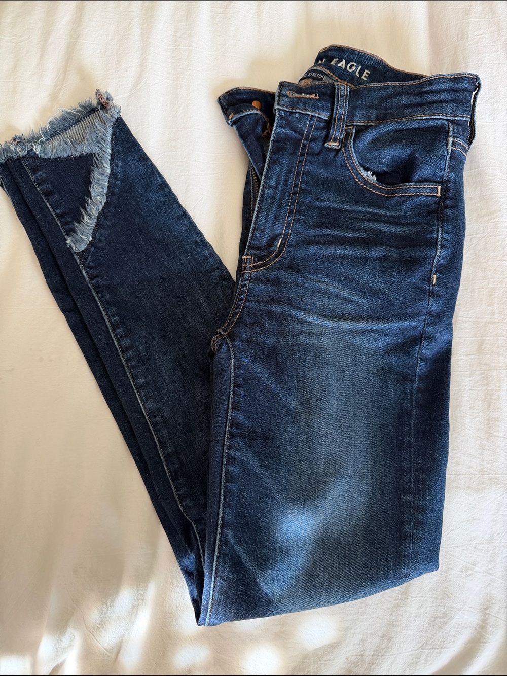 American Eagle Outfitters Dark Indigo Frayed Hem Cropped Jeans